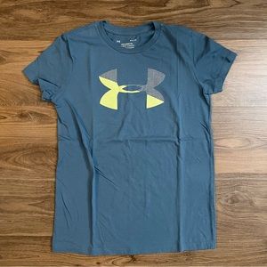 Under Armour tshirt